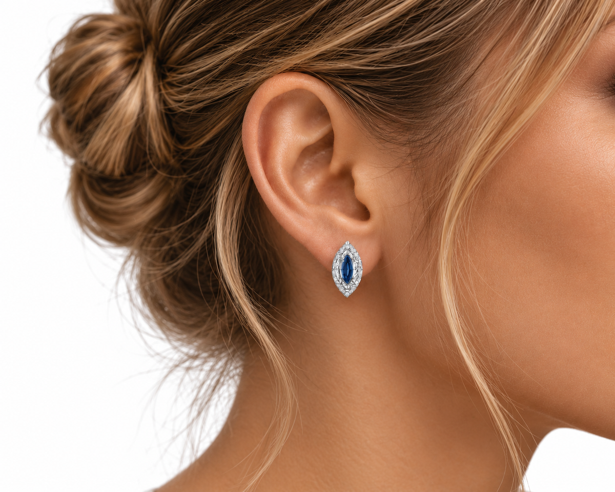 The Éclipse Bleu 10-Carat Diamond Earrings
