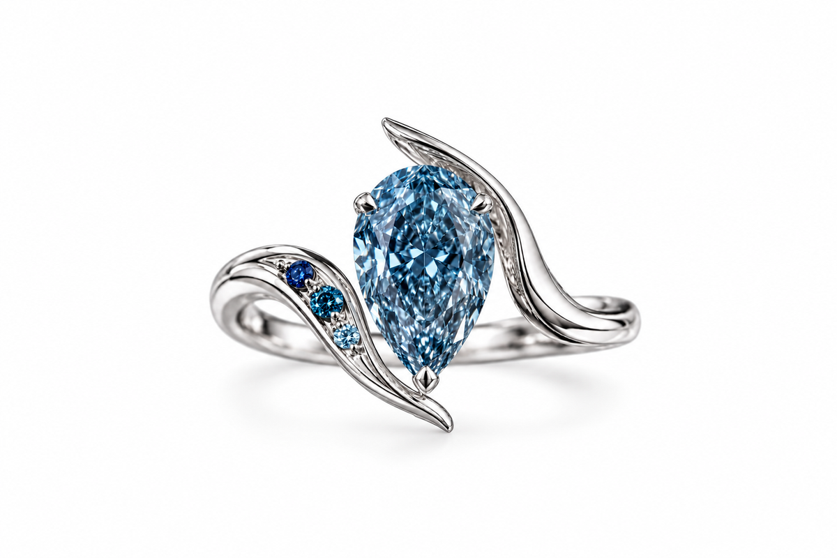 The Azure Élan Diamond Ring
