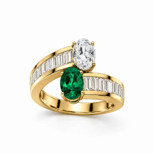 The Verdant Étreinte Diamond Ring