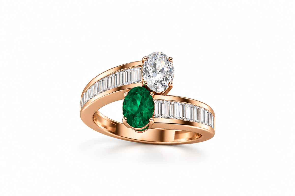 The Verdant Étreinte Diamond Ring