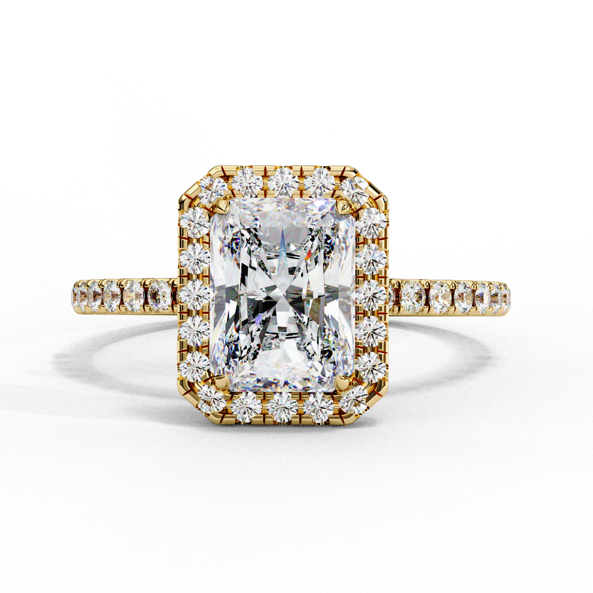Radiant Élan Diamond Ring