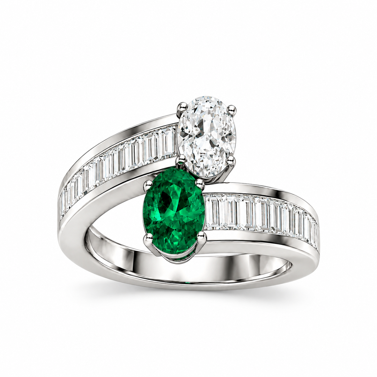 The Verdant Étreinte Diamond Ring